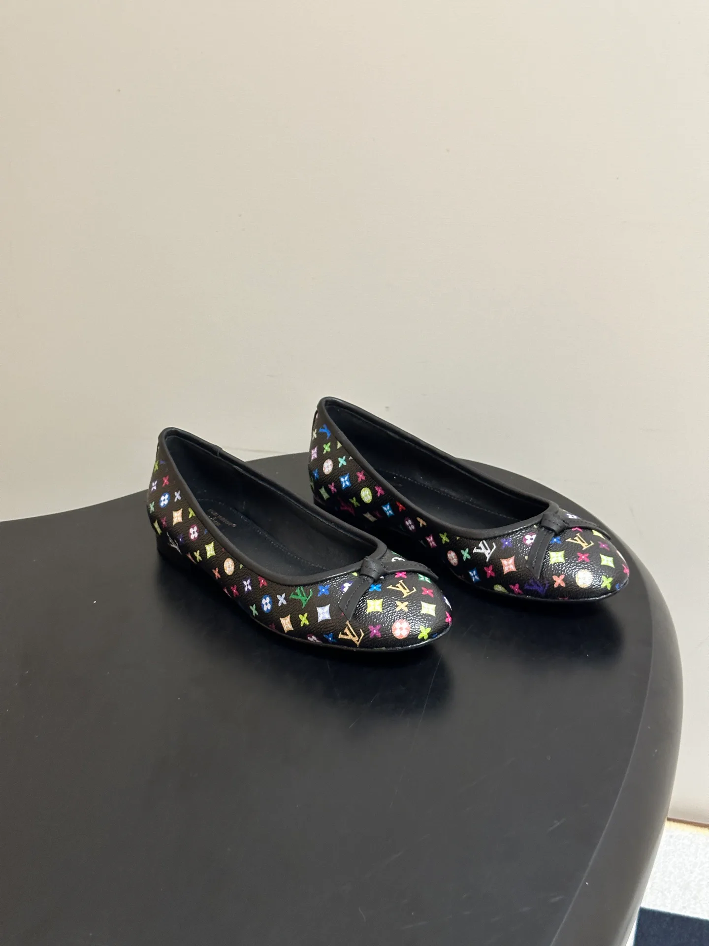 Балетки Женские Louis Vuitton 18049409