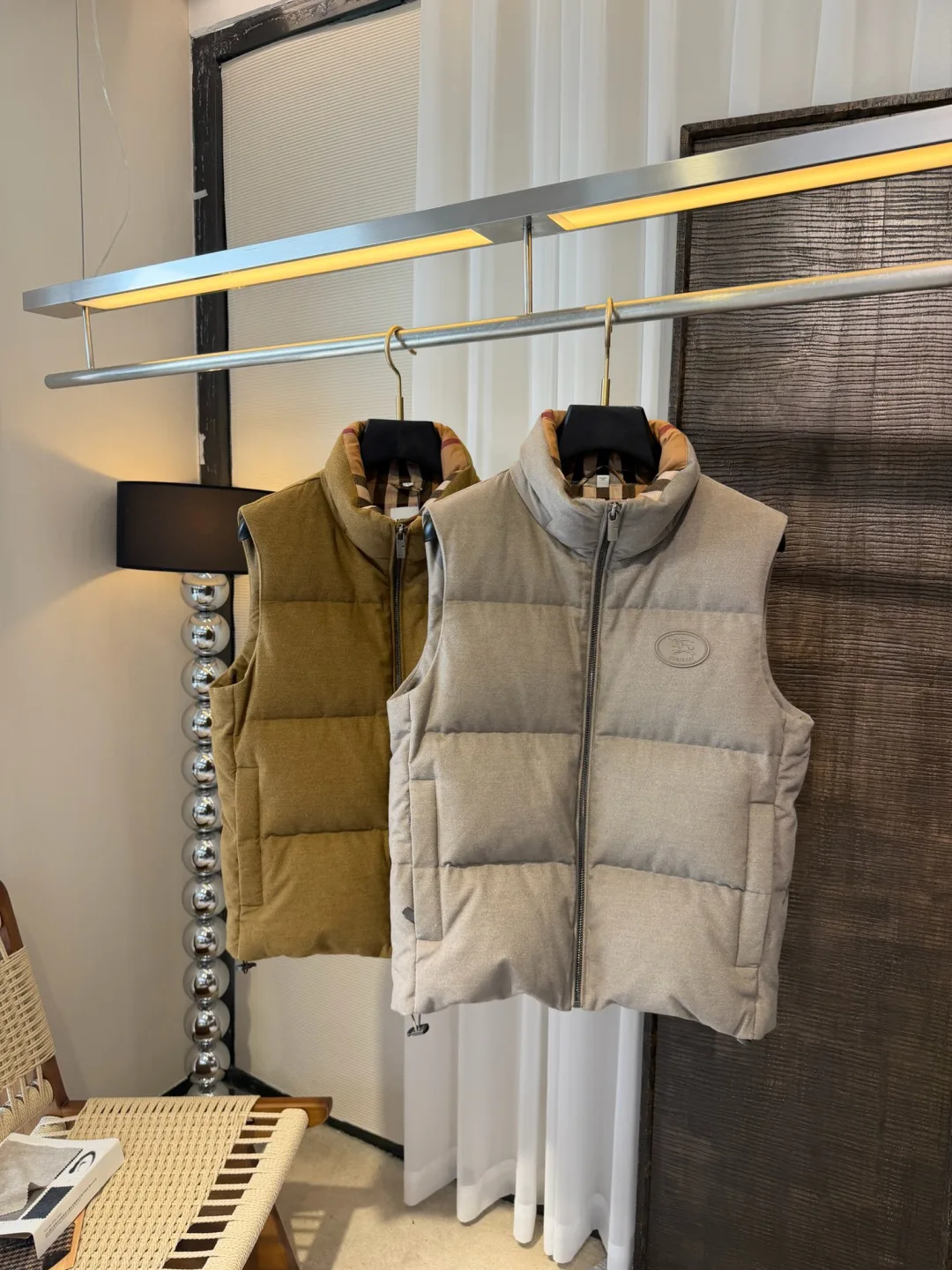 Жилеты Женские Burberry 18370507