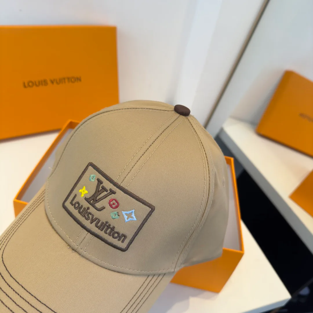 Головные Уборы Louis Vuitton 11416649