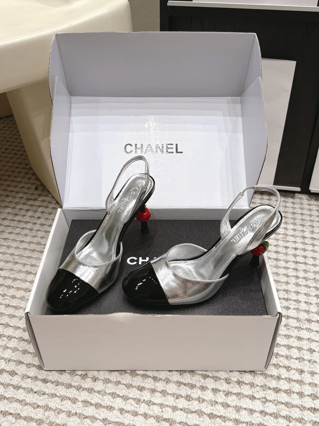 Босоножки Женские Chanel 17784793