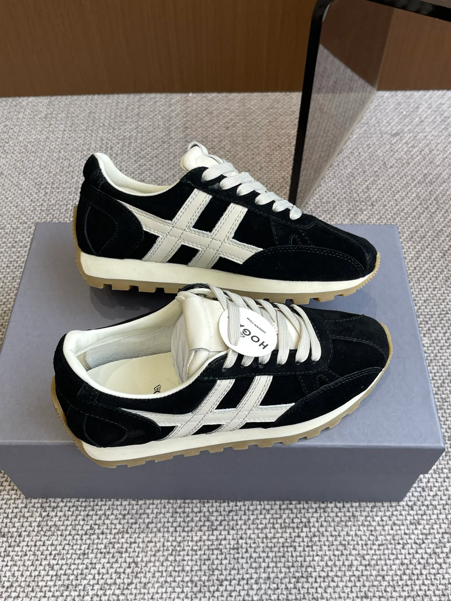 Кроссовки Женские Hogan 21526