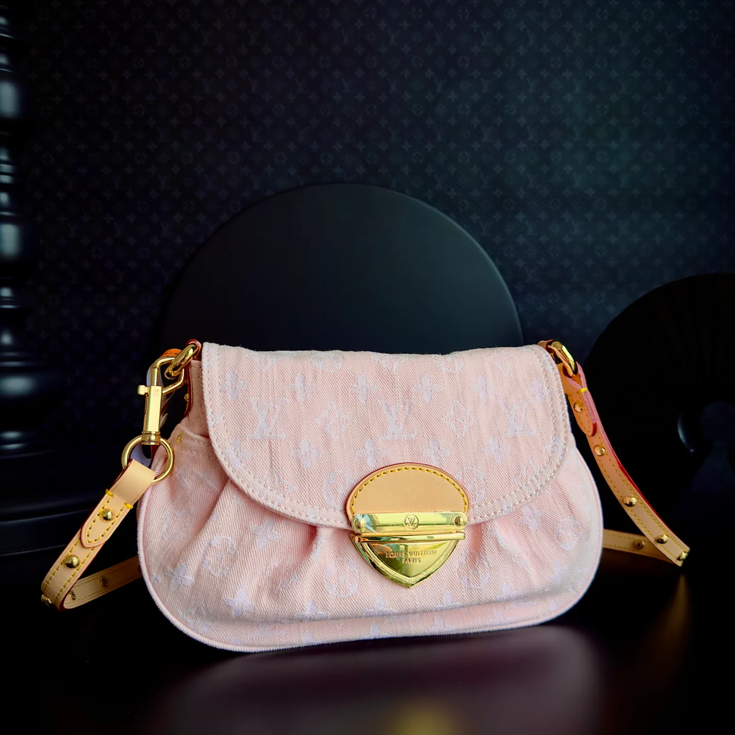 Классические Сумки Женские Louis Vuitton 13394409