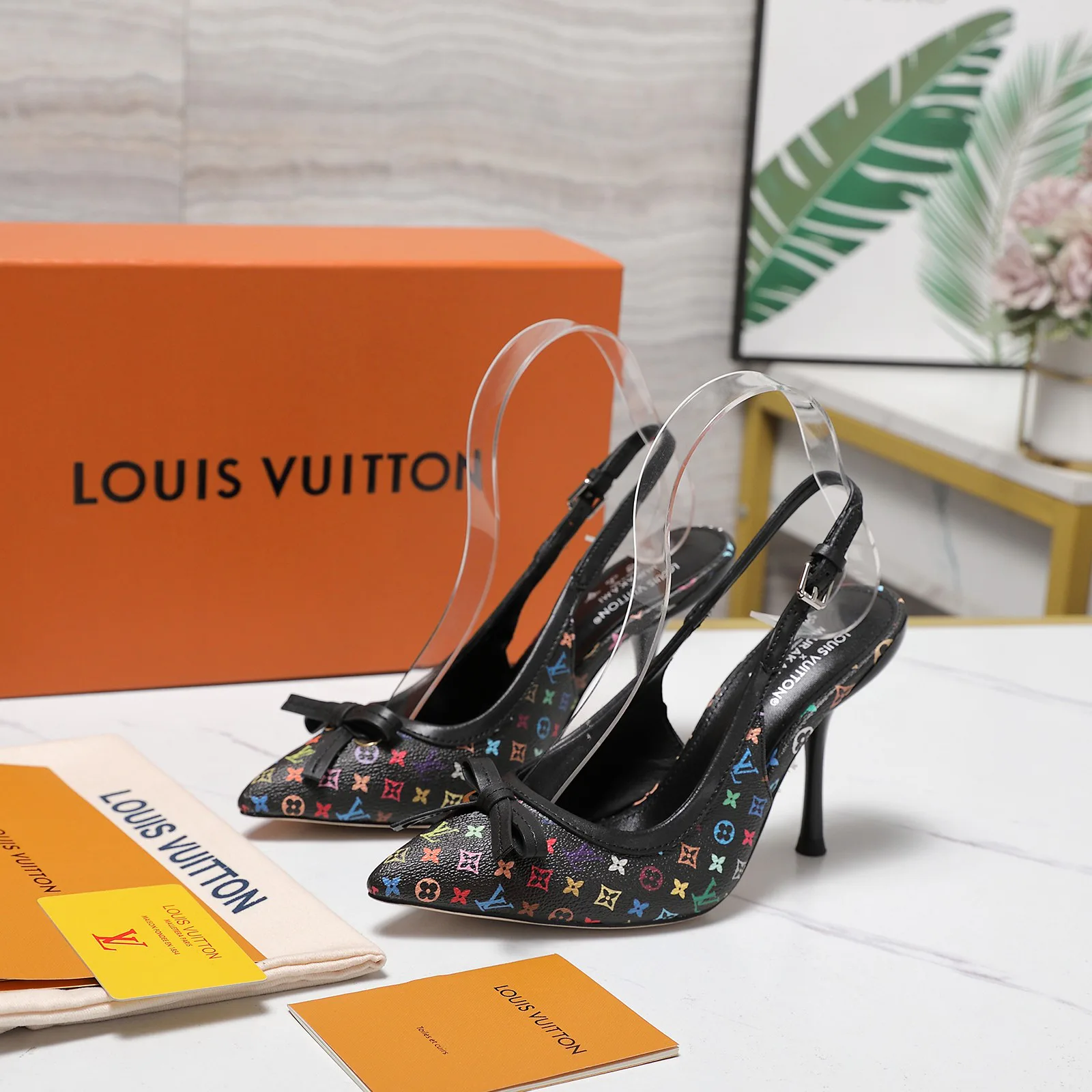 Туфли Женские Louis Vuitton 10250853