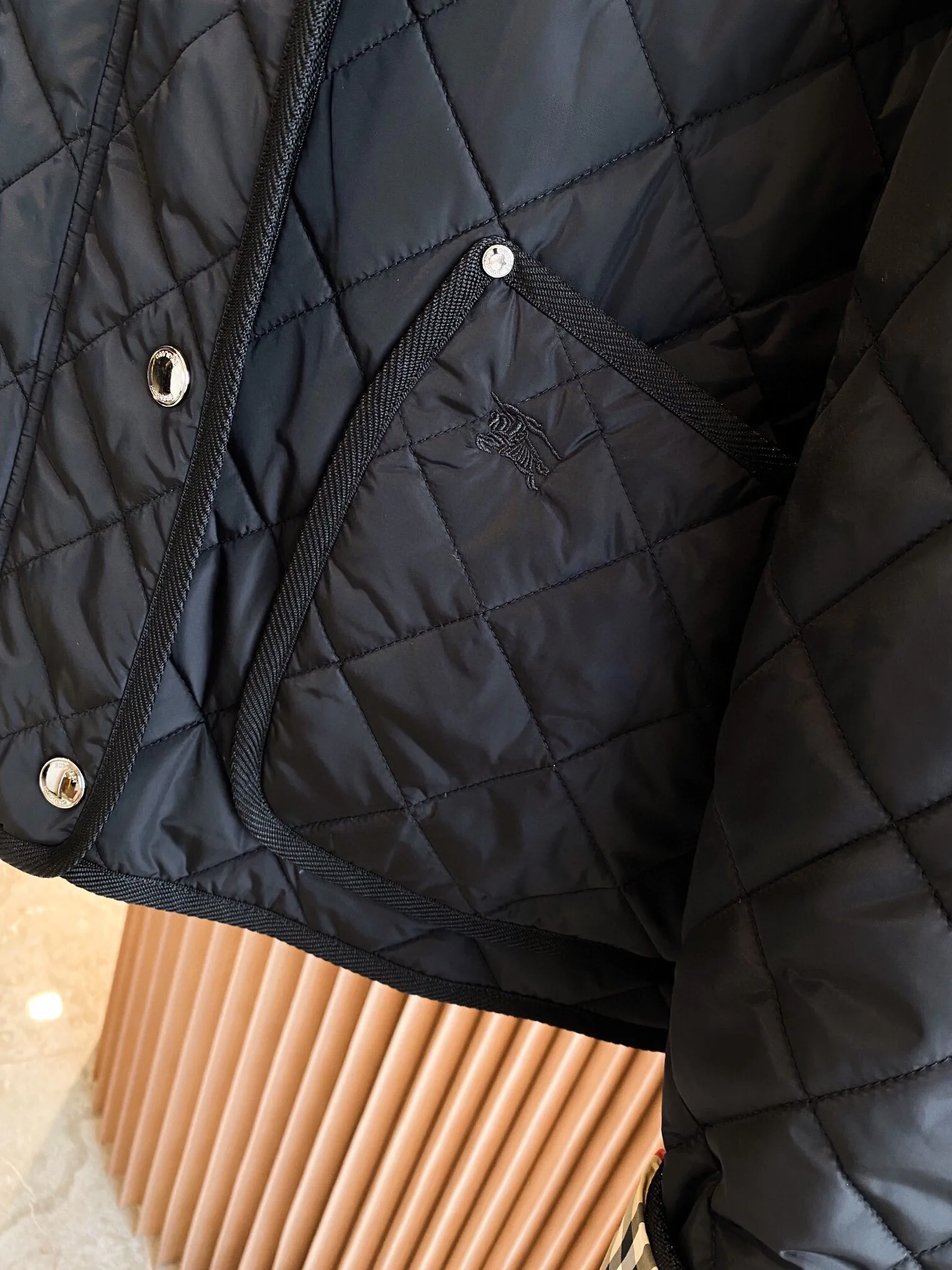 Куртки И Пуховики Женские Burberry 11433067
