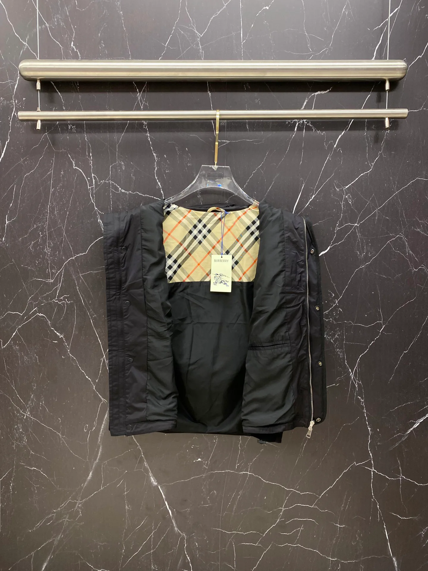 Жилеты Женские Burberry 9760609