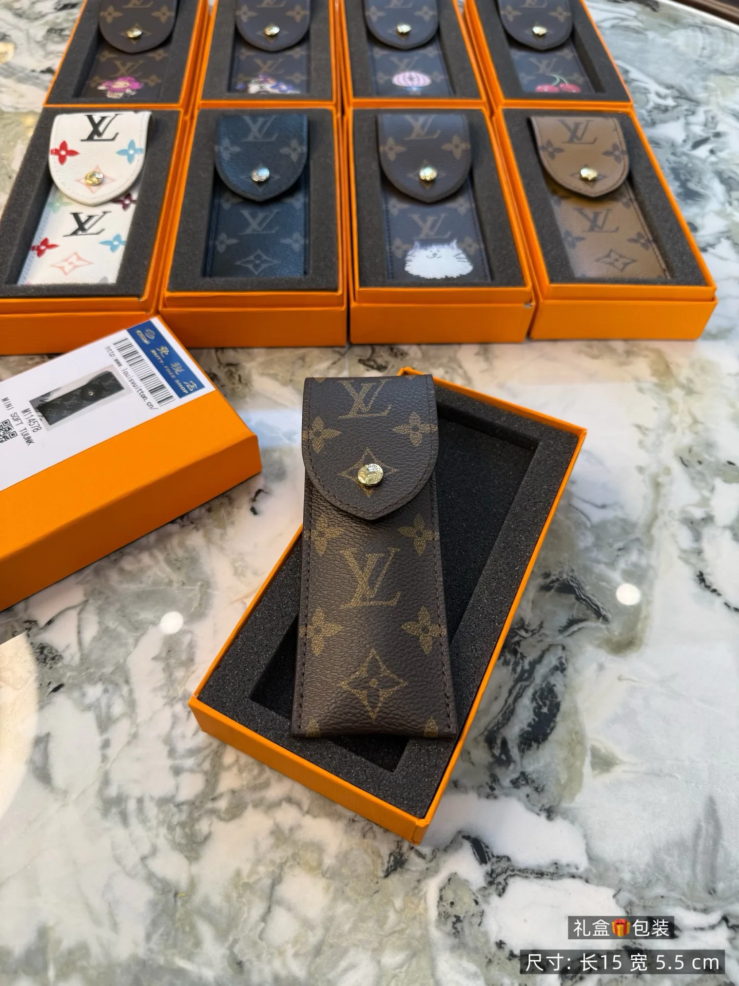 Клатчи Женские Louis Vuitton 11671480