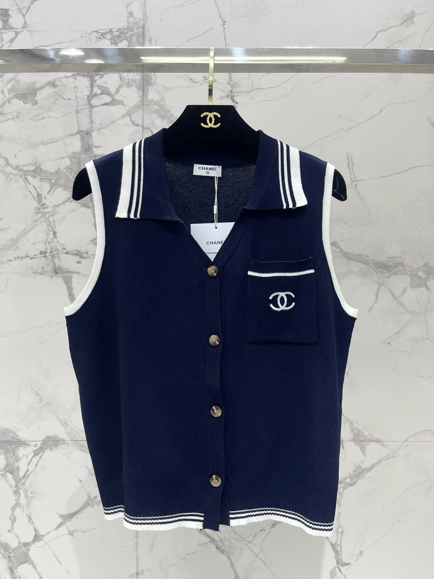 Жилеты Женские Chanel 16969975