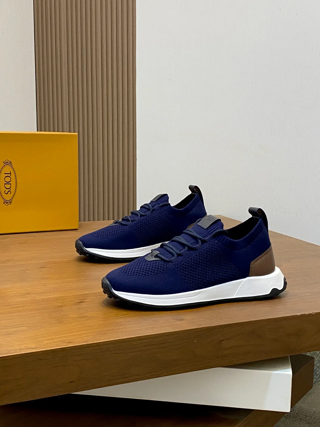 Кроссовки Мужские Tod's 18079058