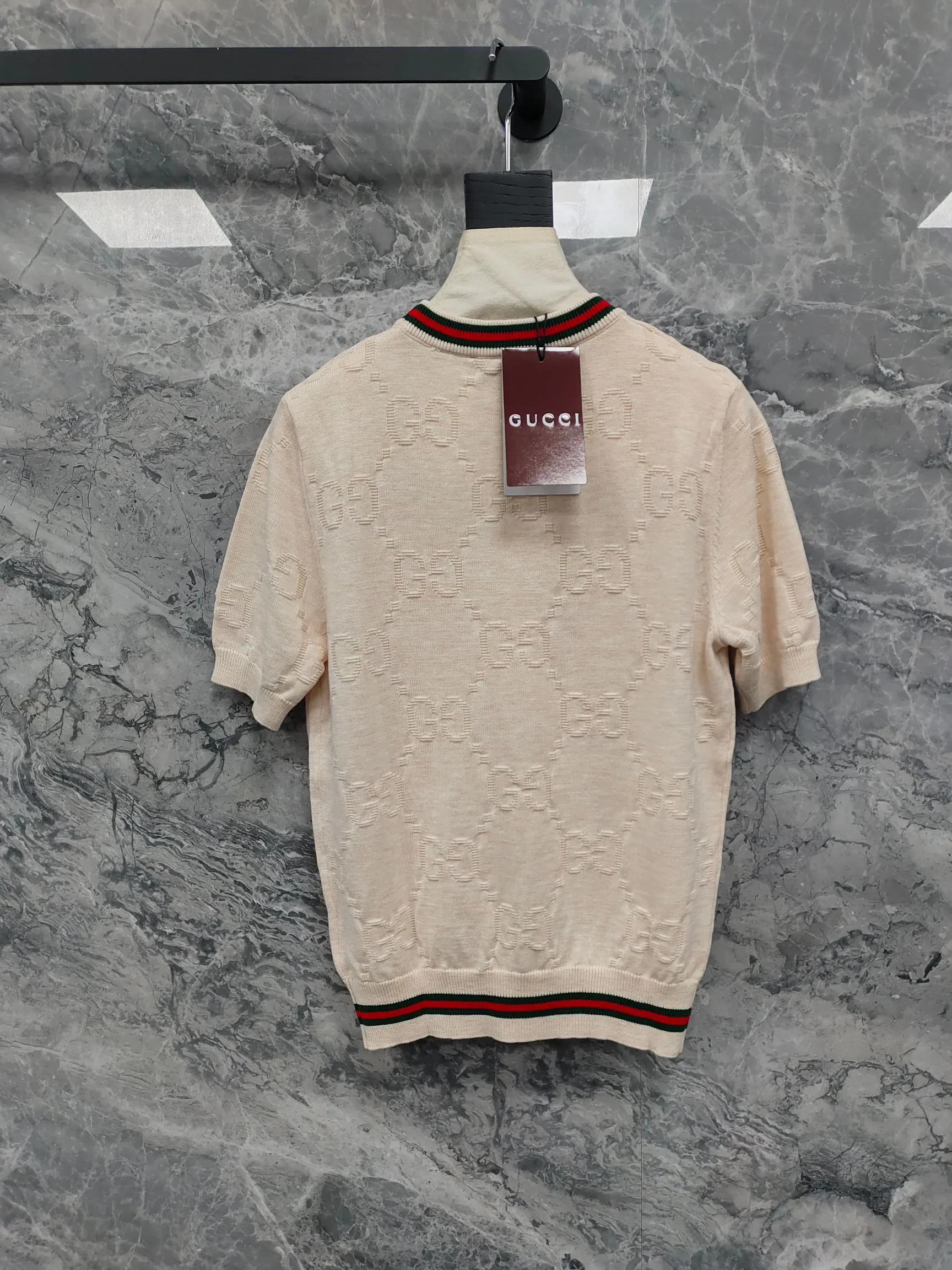 Футболки Женские Gucci 10885820