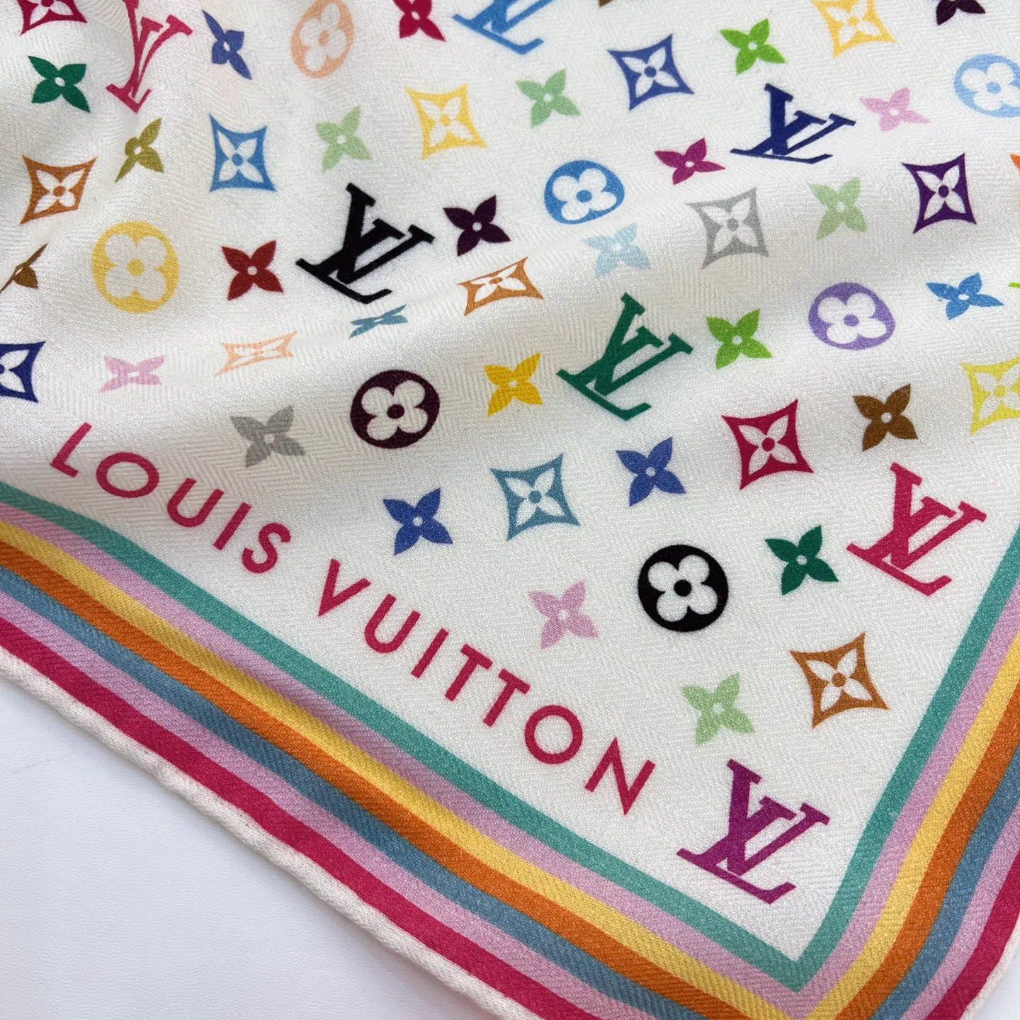Шарфы Louis Vuitton 1589456