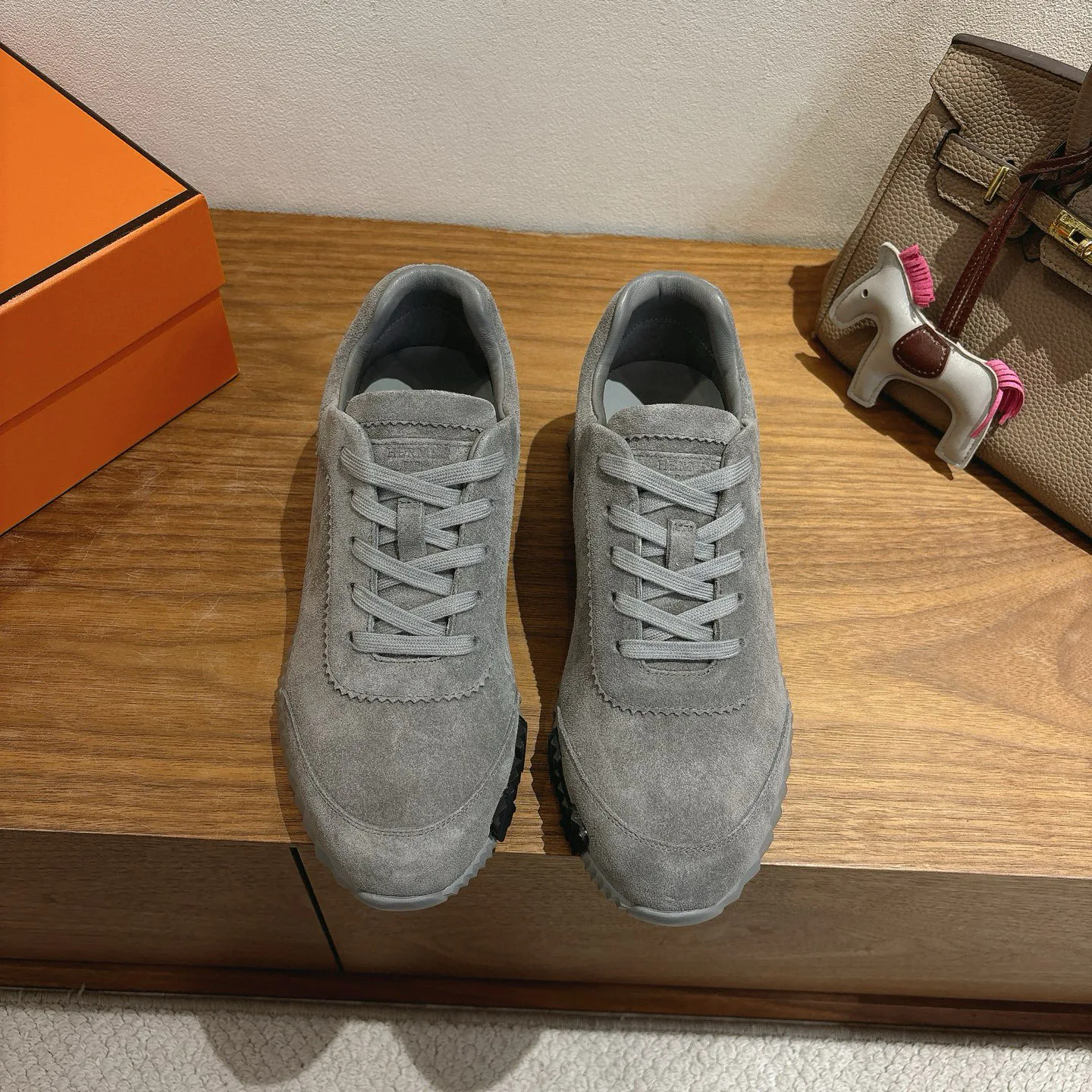 Кроссовки Женские Hermes 9915029