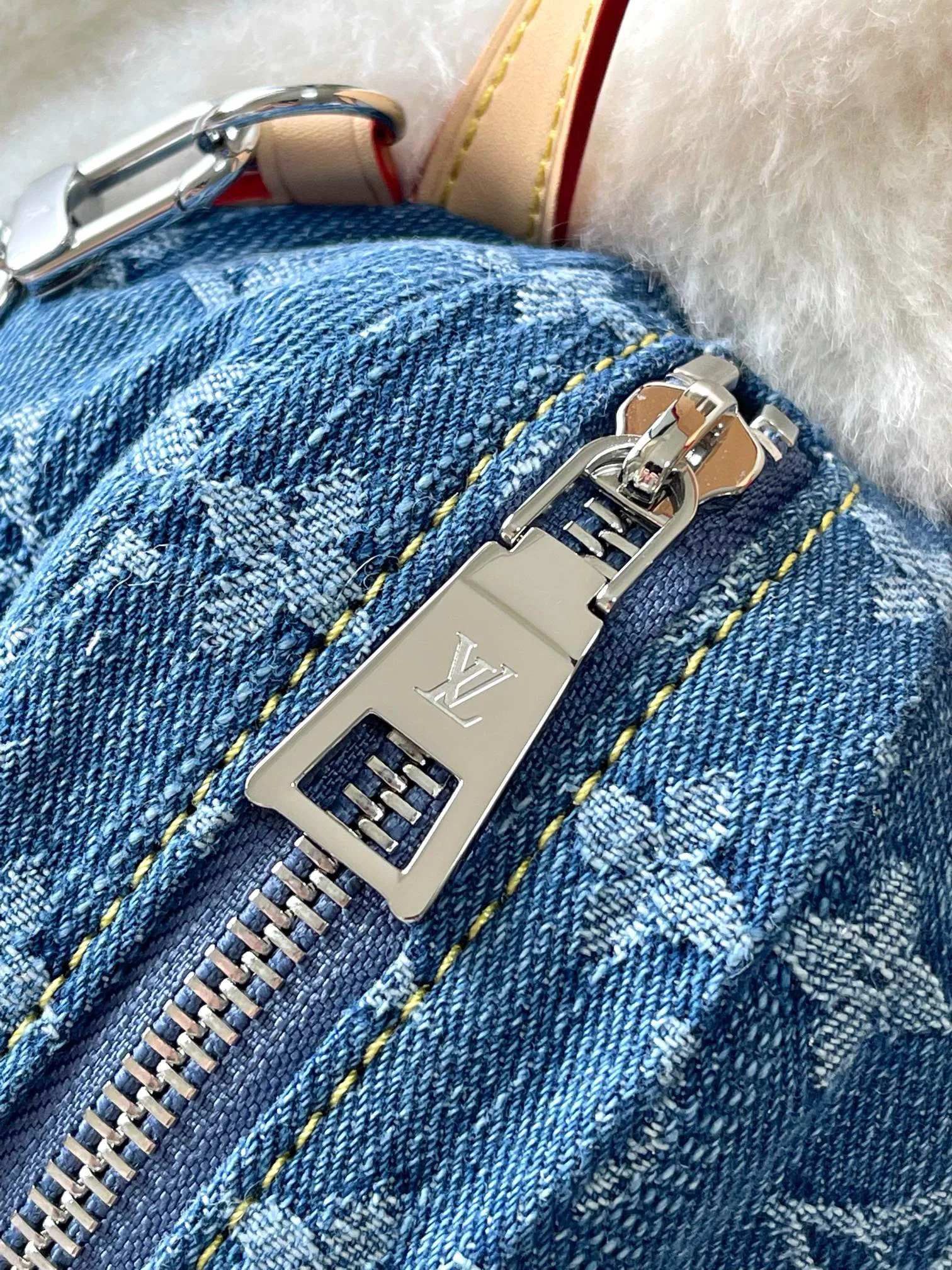 Рюкзаки Женские Louis Vuitton 1256410