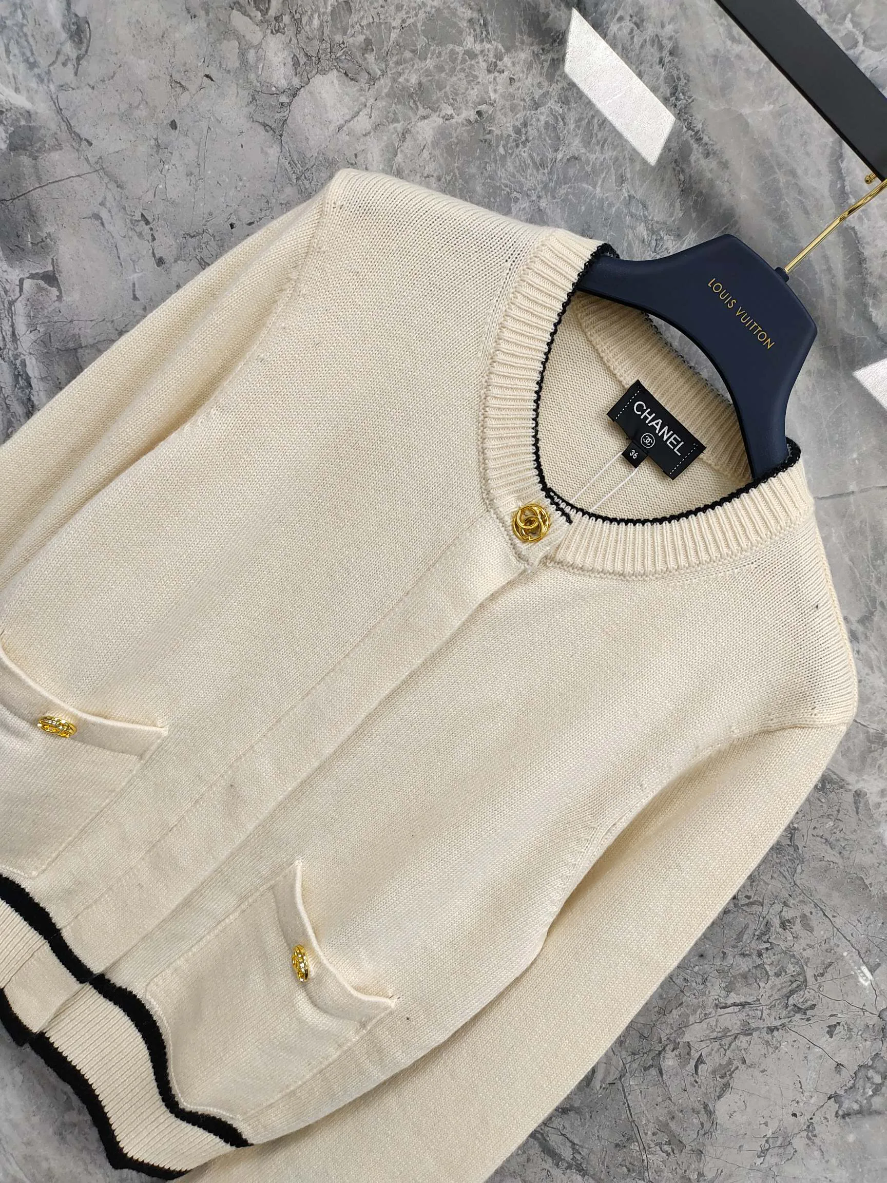 Жакеты Женские Chanel 11650746