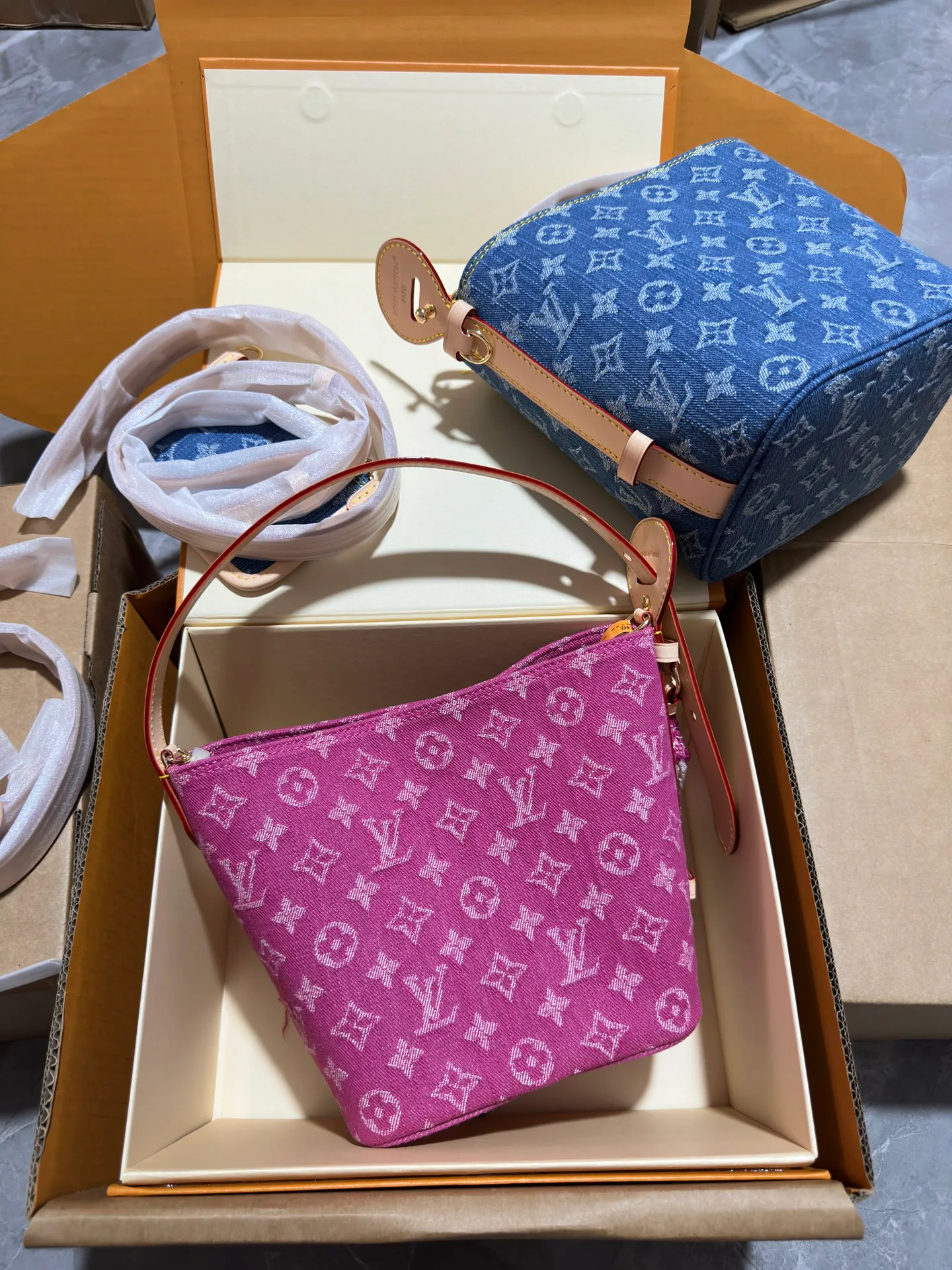 Классические Сумки Женские Louis Vuitton 12116453