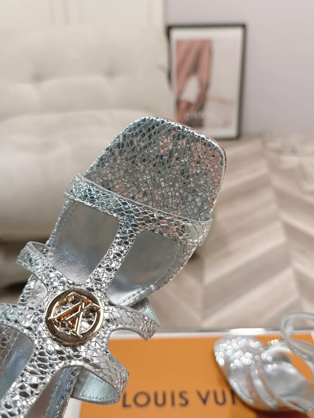 Босоножки Женские Louis Vuitton 17578100