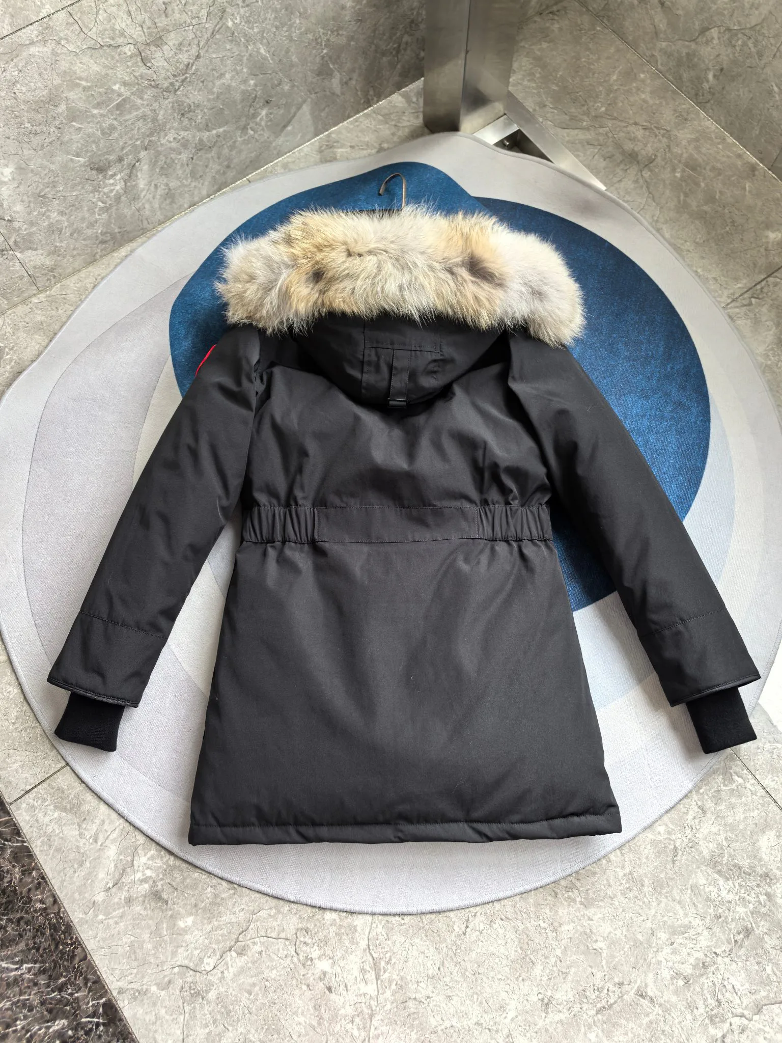 Куртки И Пуховики Женские Canada Goose 18188610