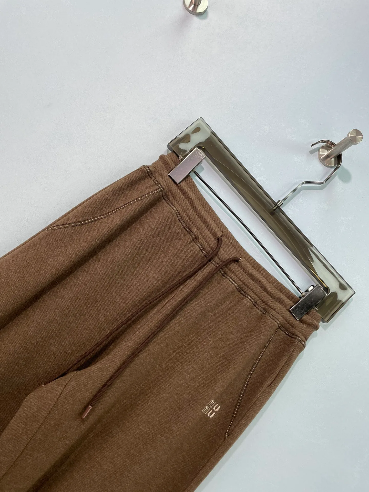 Брюки Женские Miu Miu 18735899