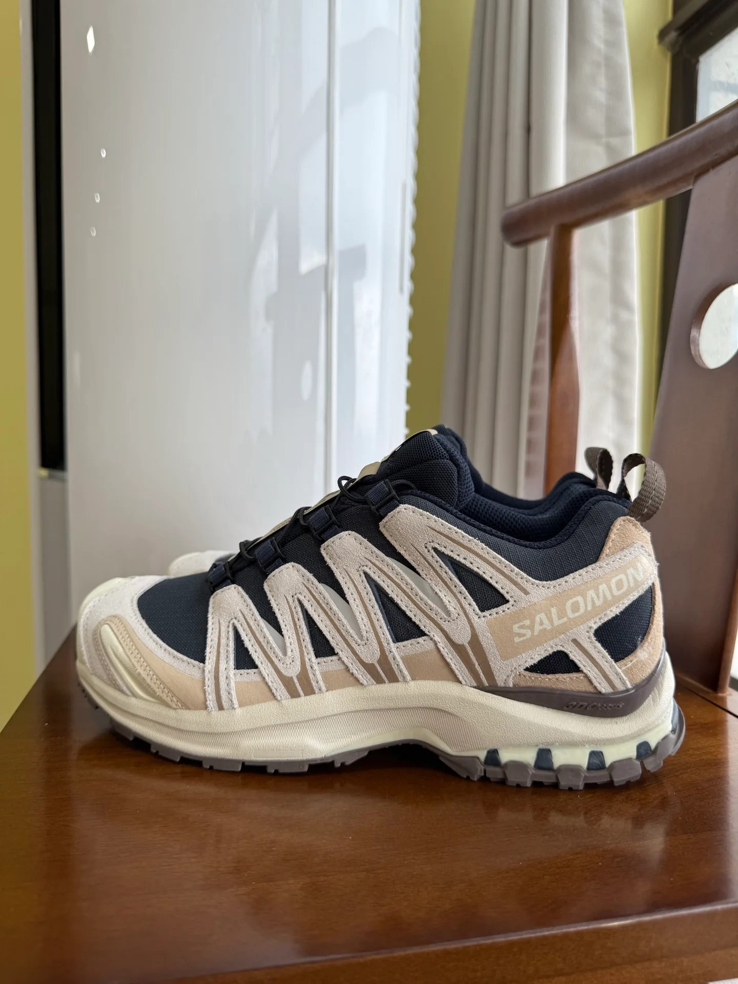 Кроссовки Женские Salomon 92109