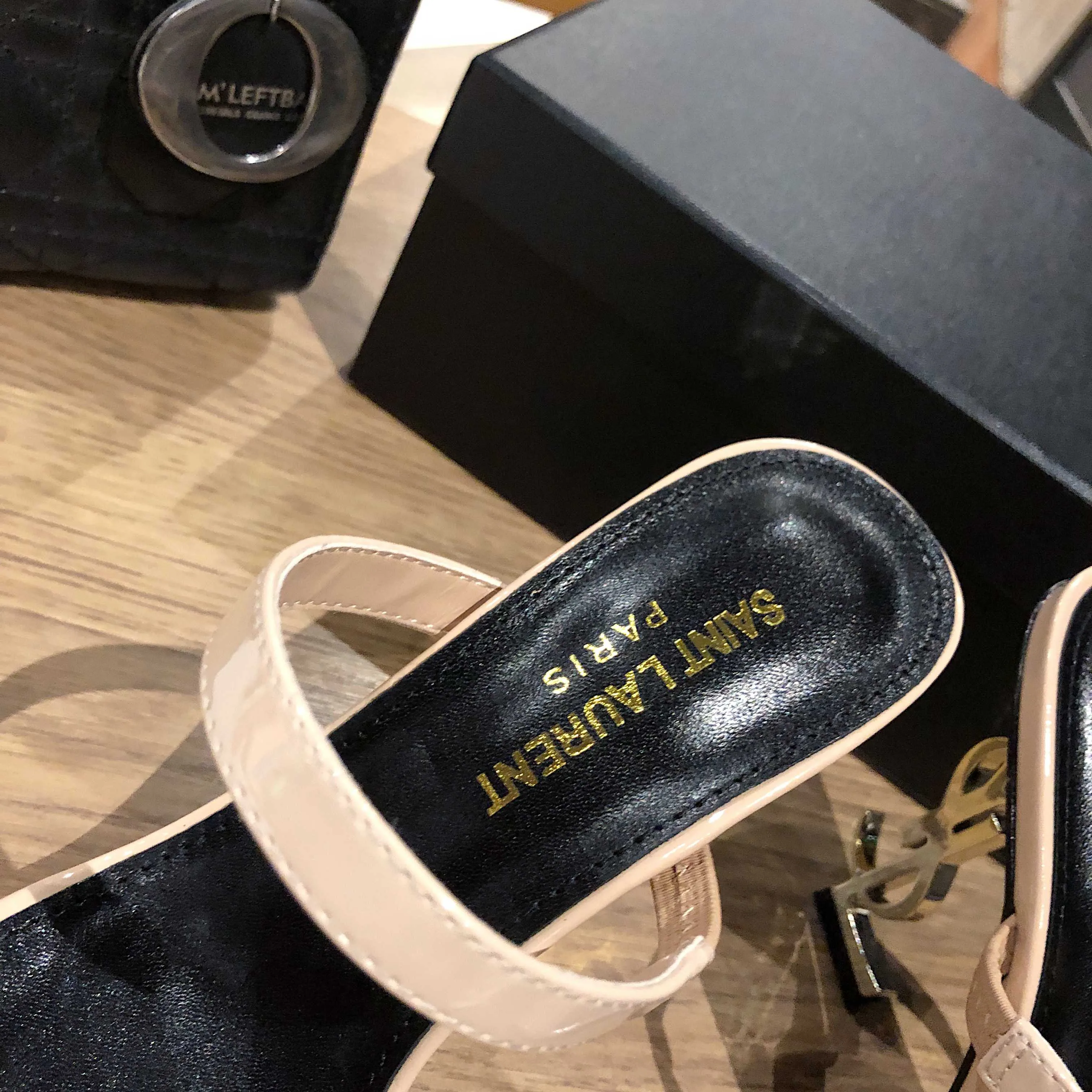 Босоножки Женские Saint Laurent 11220496