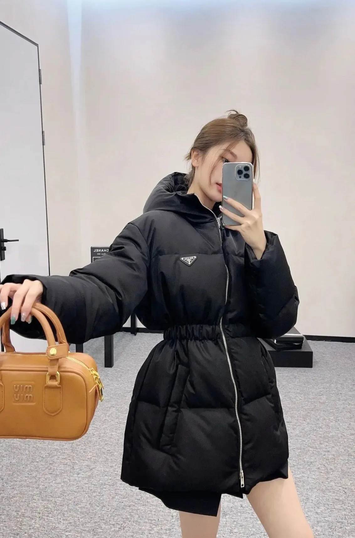 Пуховики Женские Prada 187505