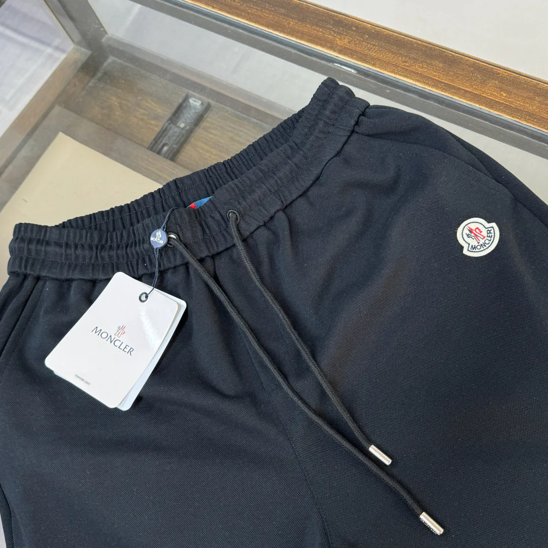 Шорты Женские Moncler 11873032