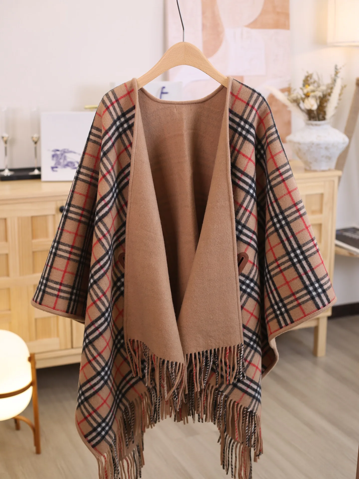 Пальто Женские Burberry 18128124