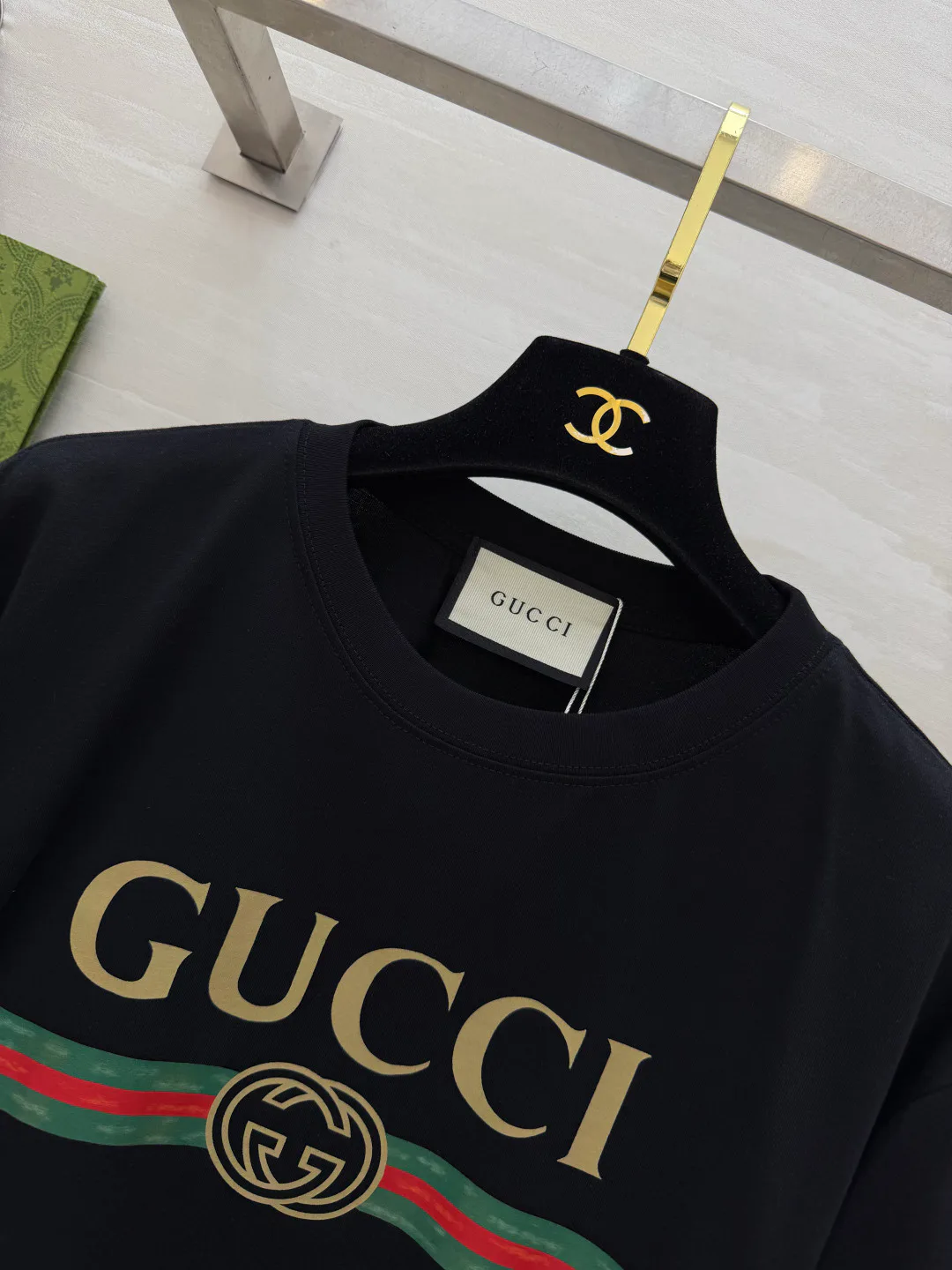 Футболки Женские Gucci 17451553