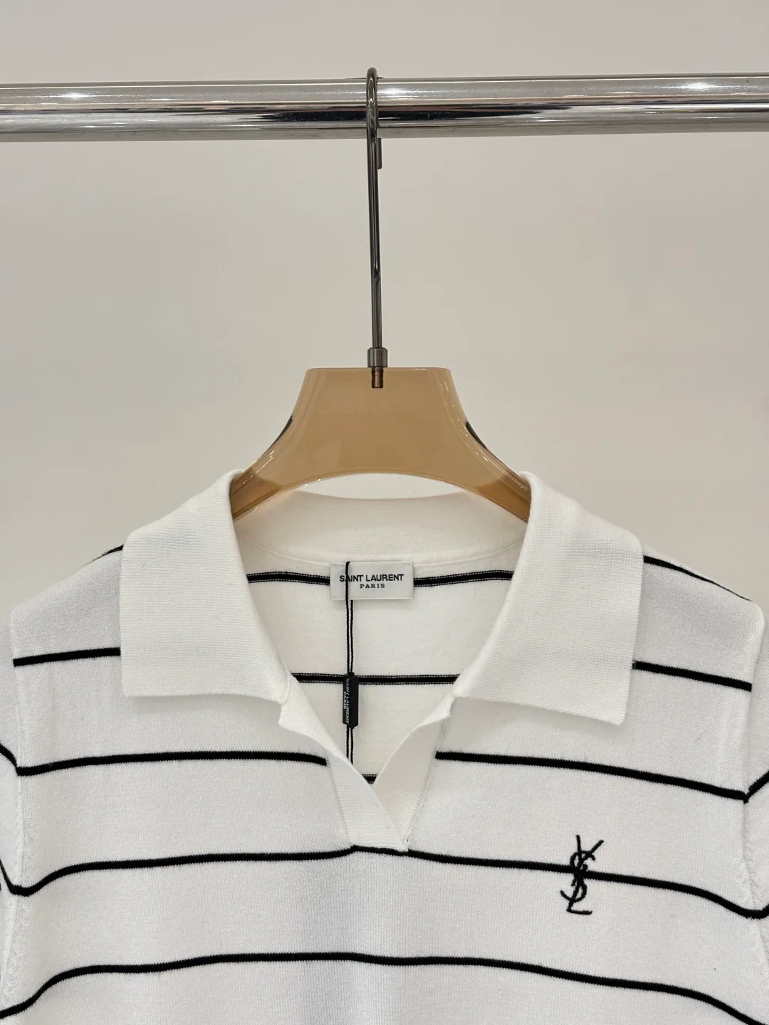 Футболки Женские Saint Laurent 13340300