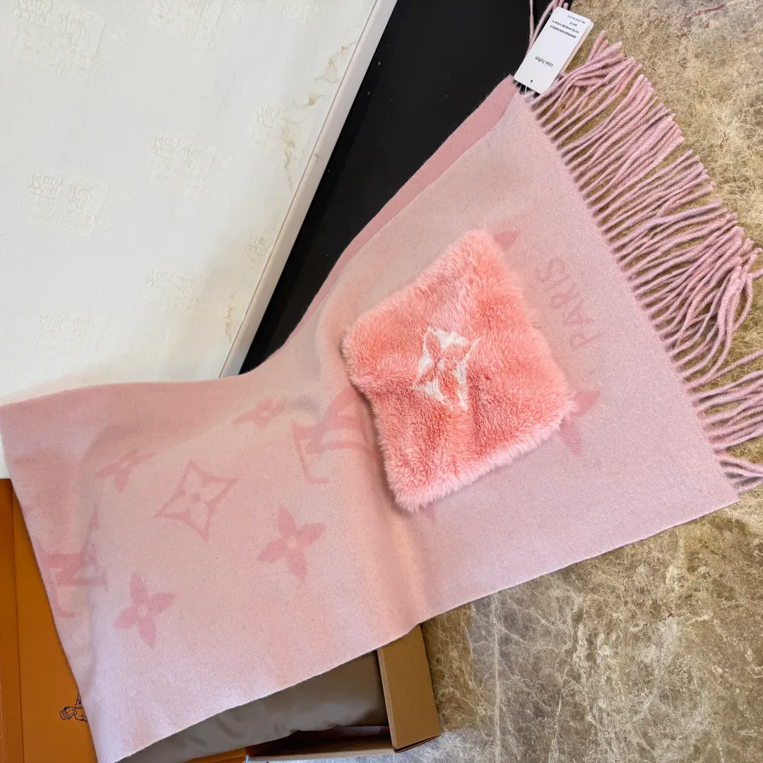 Шарфы Louis Vuitton 412295