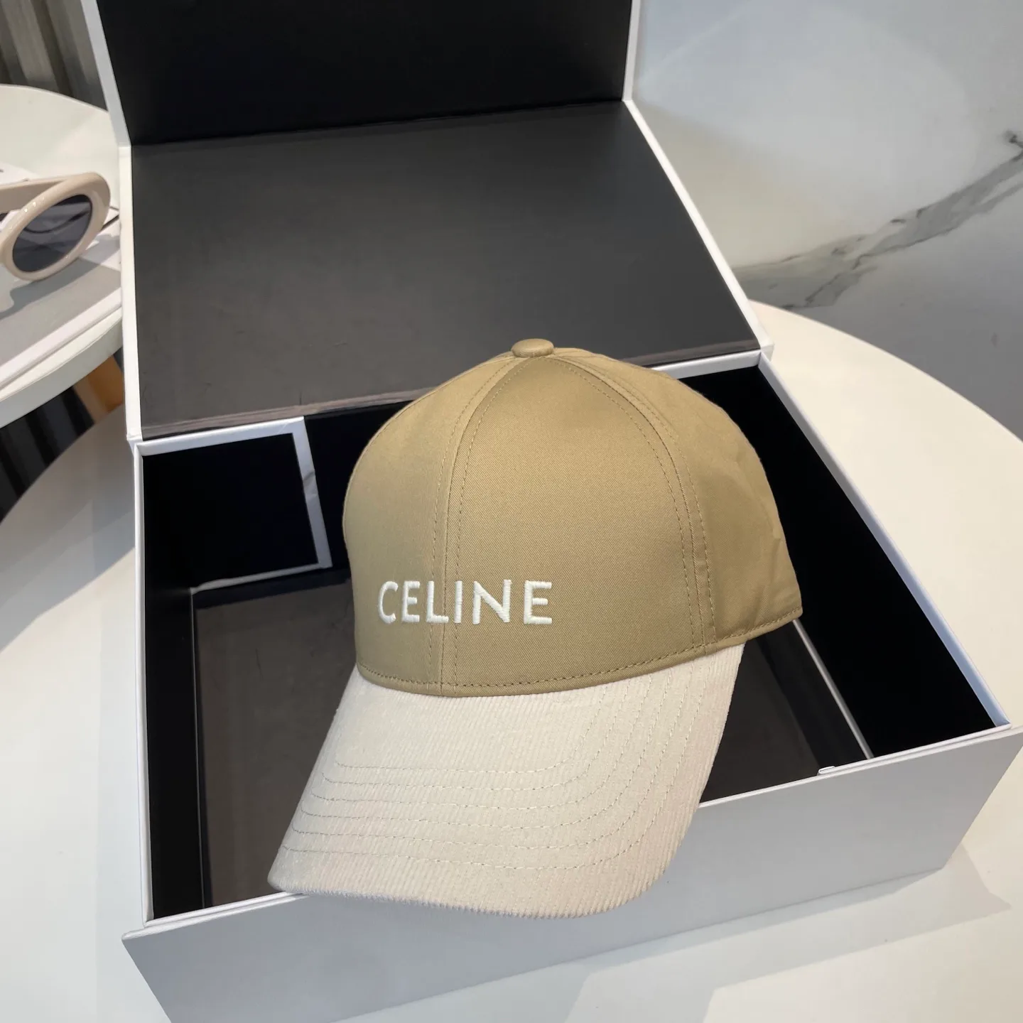 Головные Уборы Celine 17163631