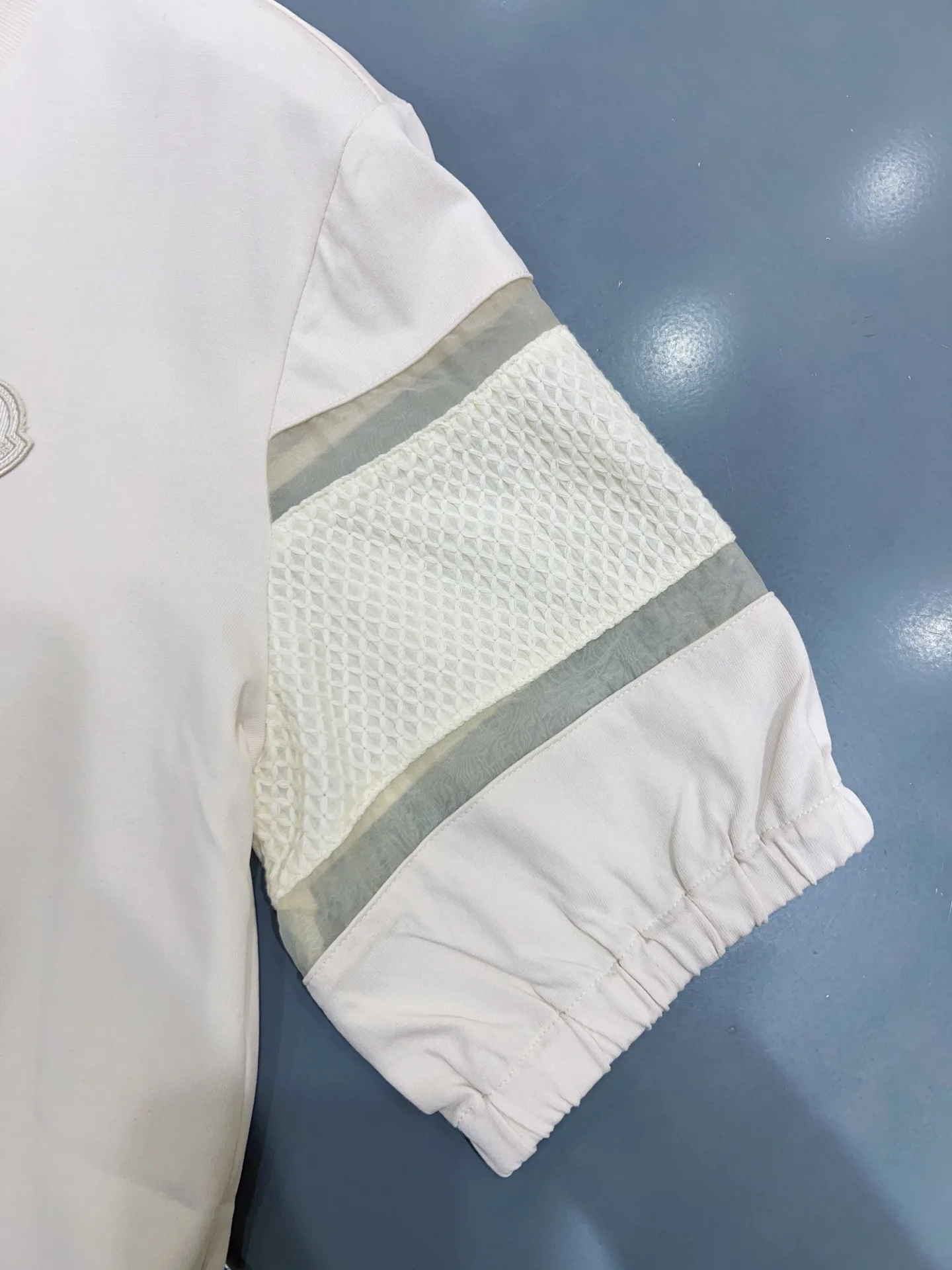 Футболки Женские Moncler 11076519