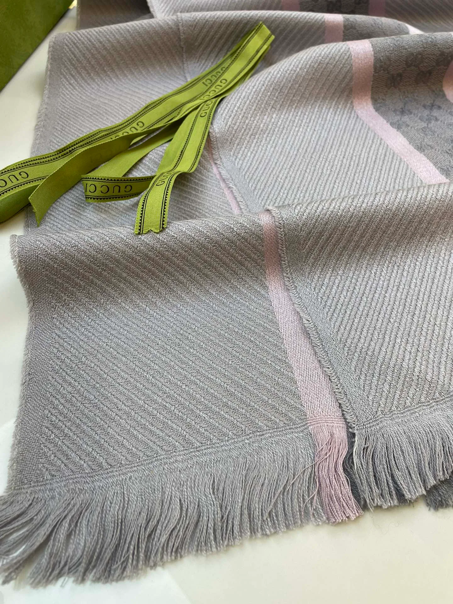 Шарфы Gucci 15307