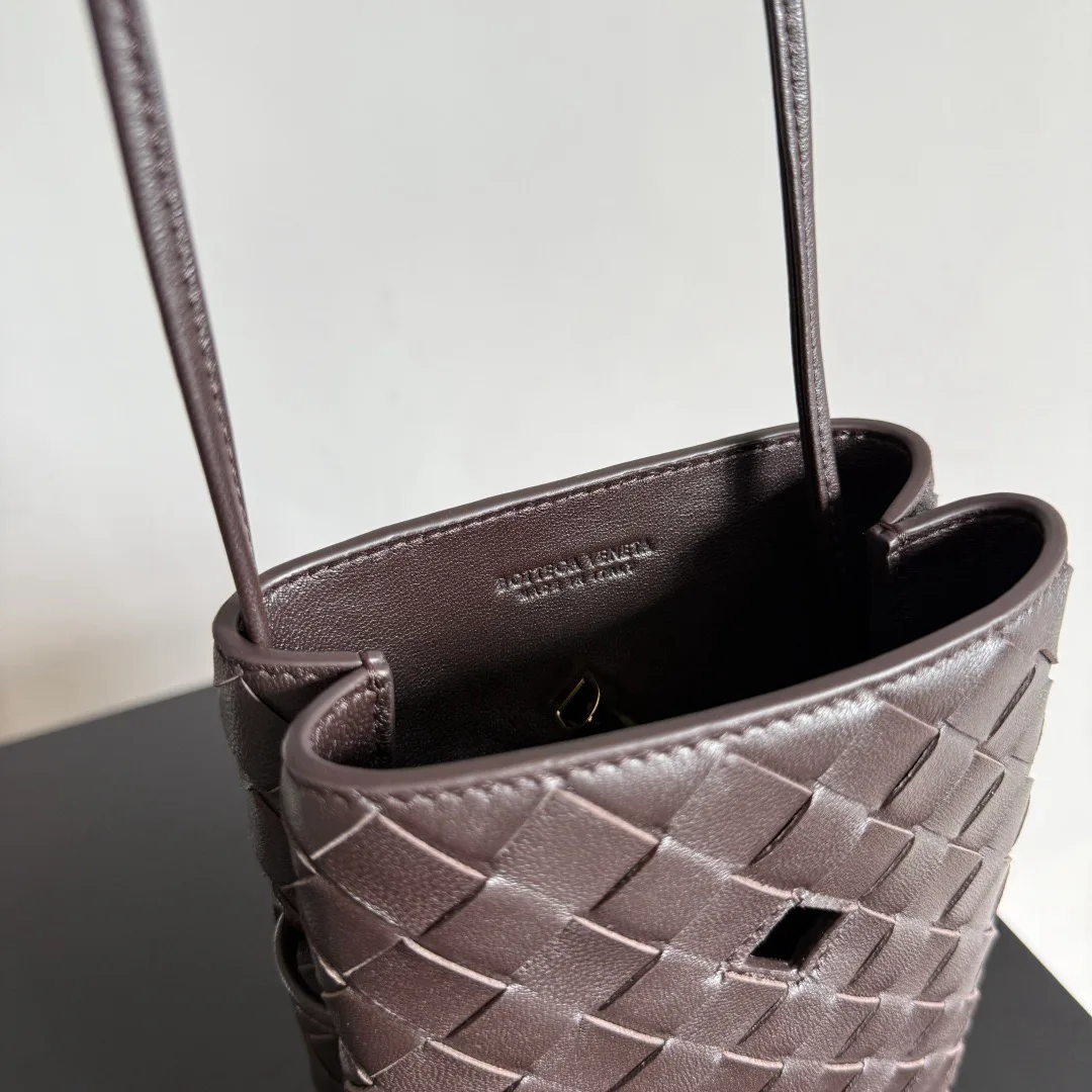 Сумки На Ремне Женские Bottega Veneta 11978390