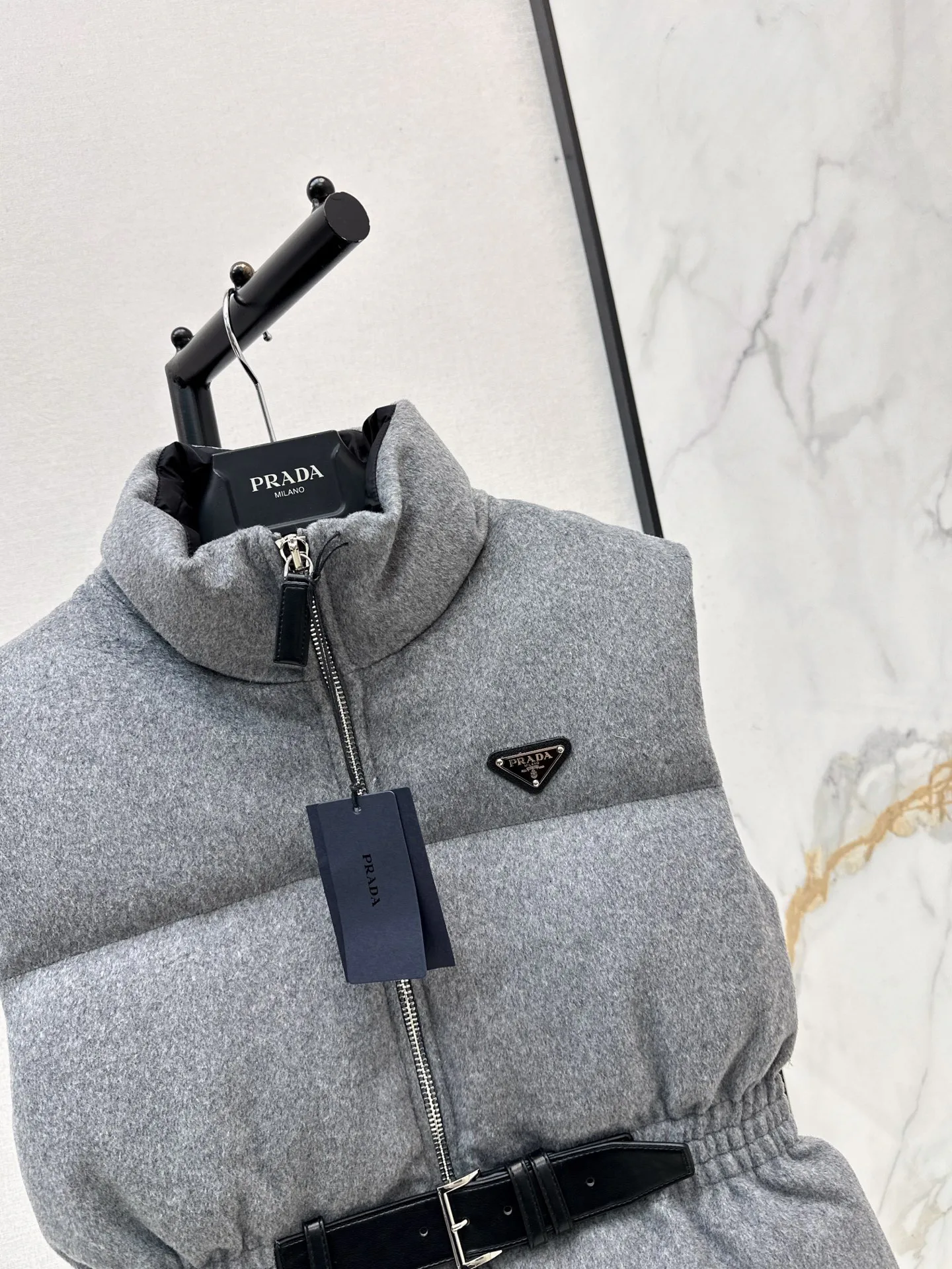 Жилеты Женские Prada 18561363