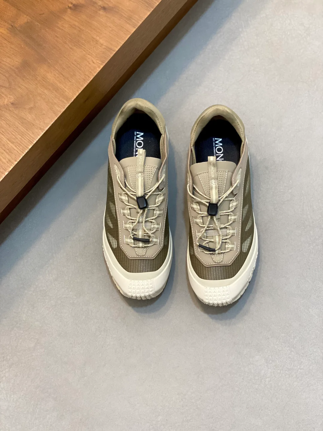 Кроссовки Мужские Moncler 18118844