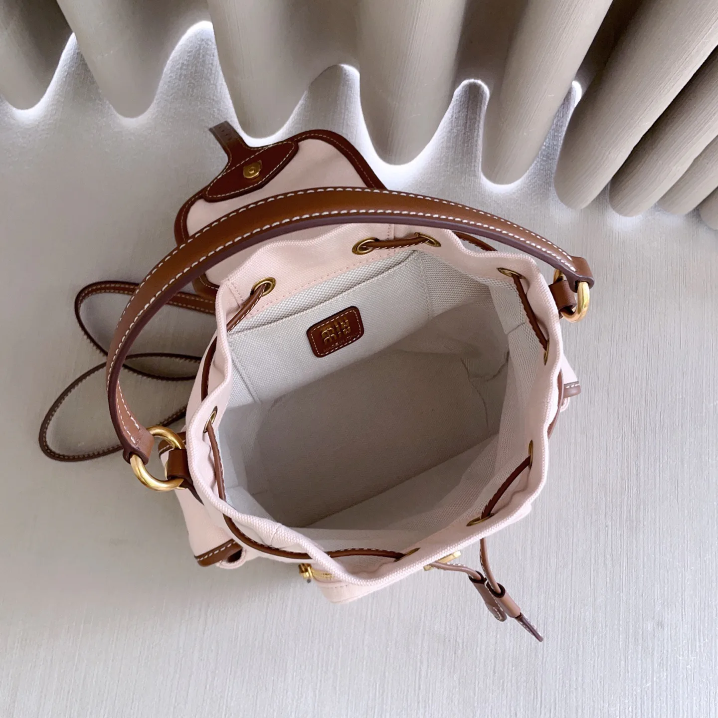 Рюкзаки Женские Miu Miu 18602549