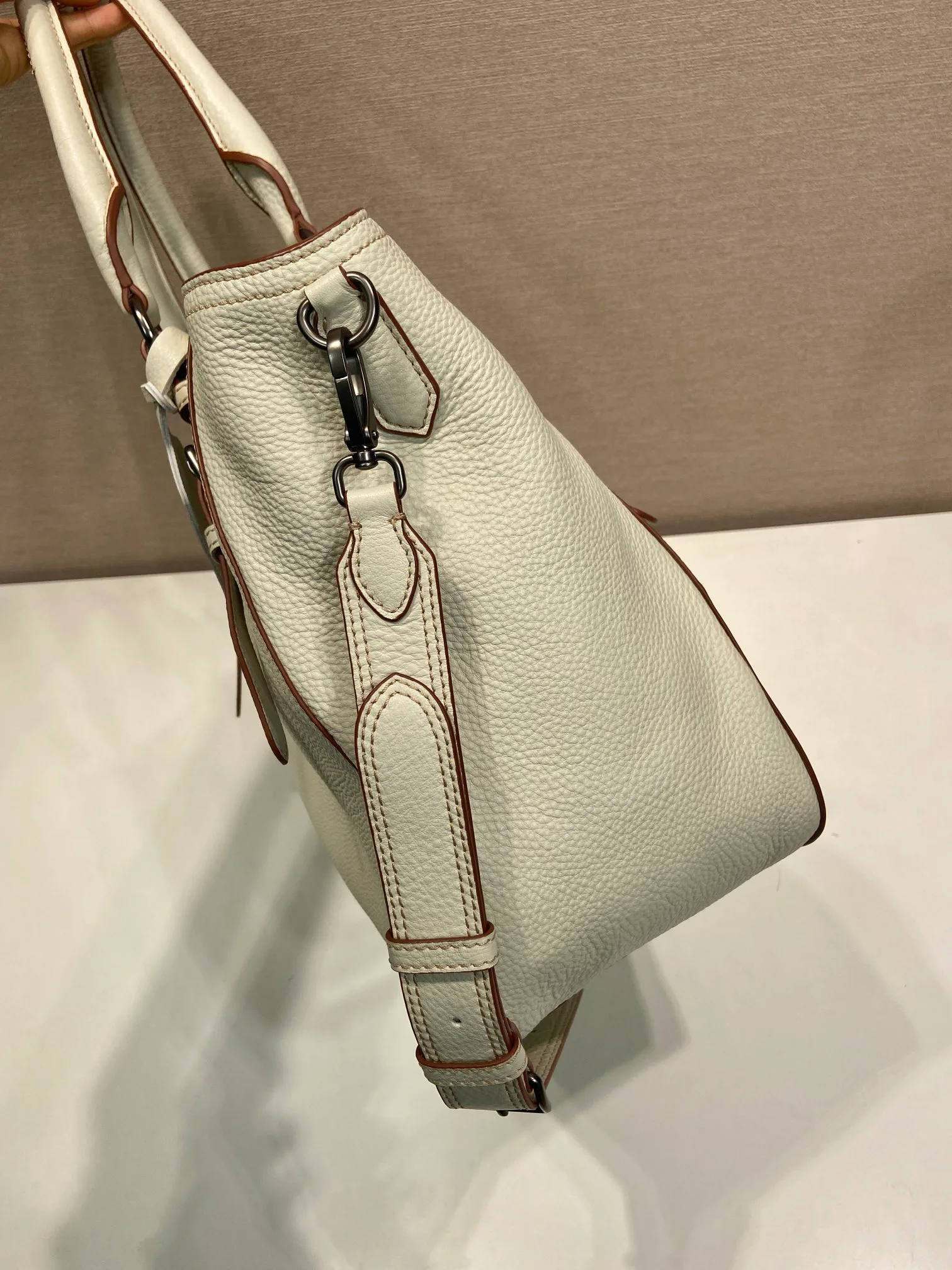 Классические Сумки Женские Prada 10979000