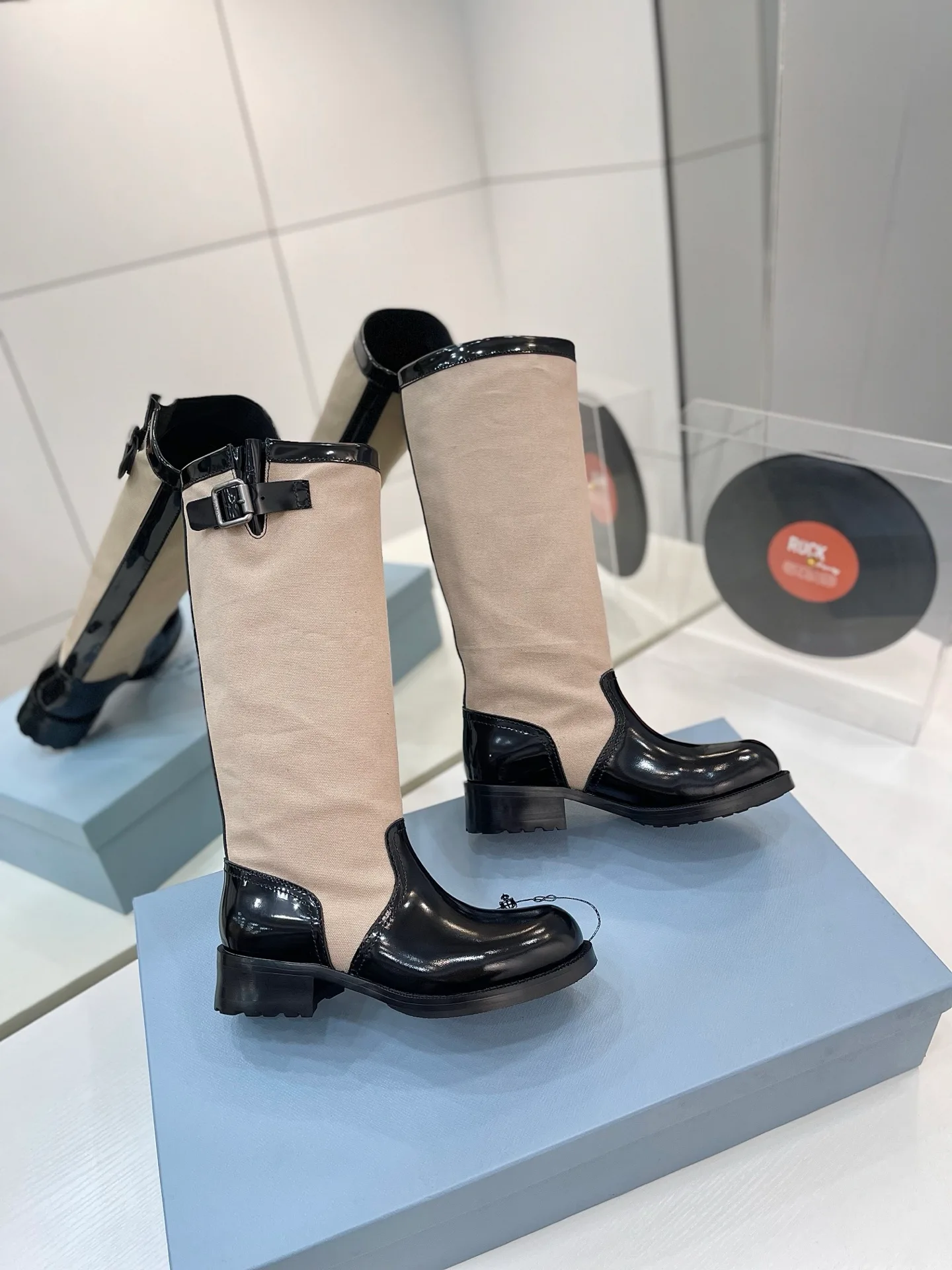 Сапоги Женские Prada 17968414