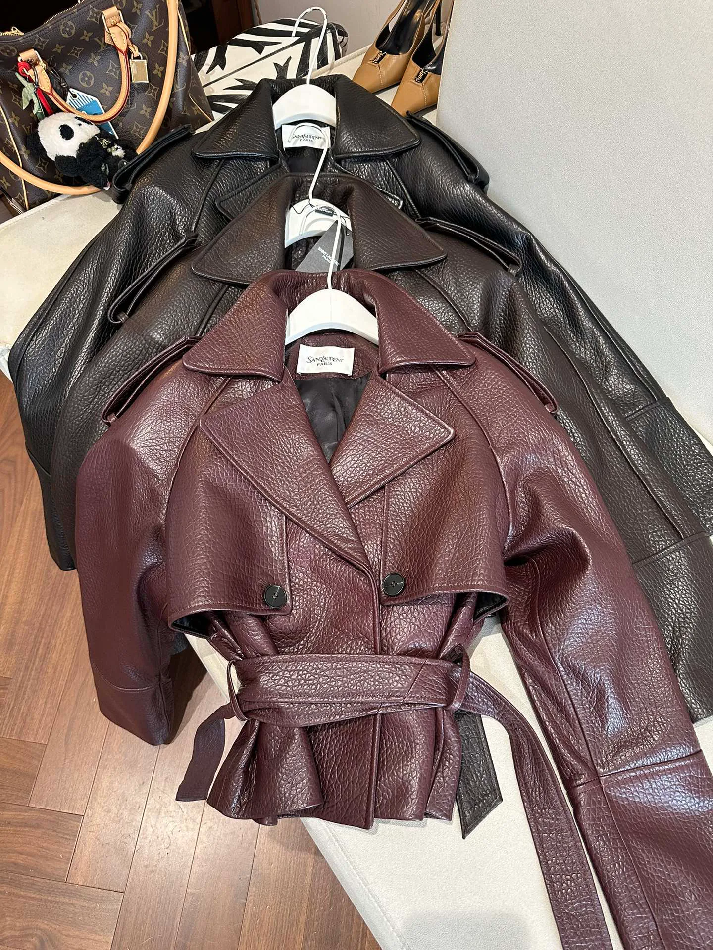 Кожаные Куртки И Дублёнки Женские Saint Laurent 11625012