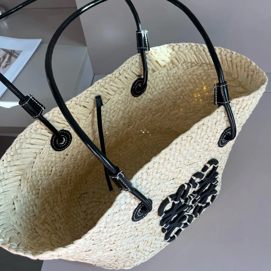 Классические Сумки Женские Loewe 11633342