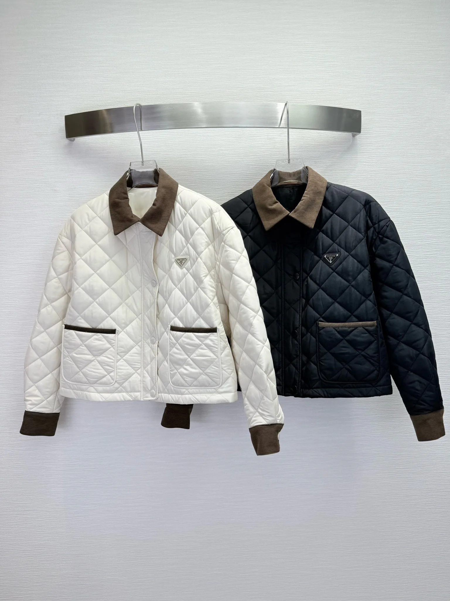 Куртки Женские Prada 229546