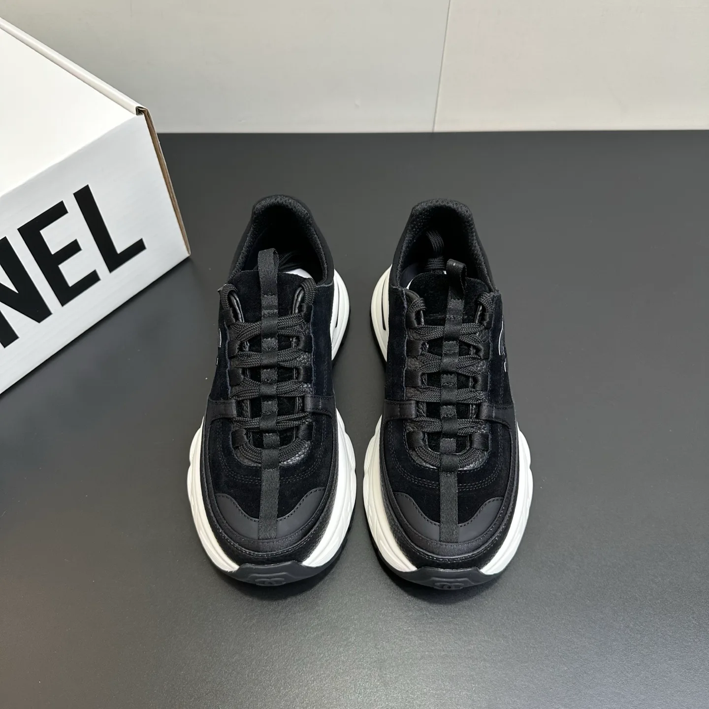 Кроссовки Женские Chanel 1748638