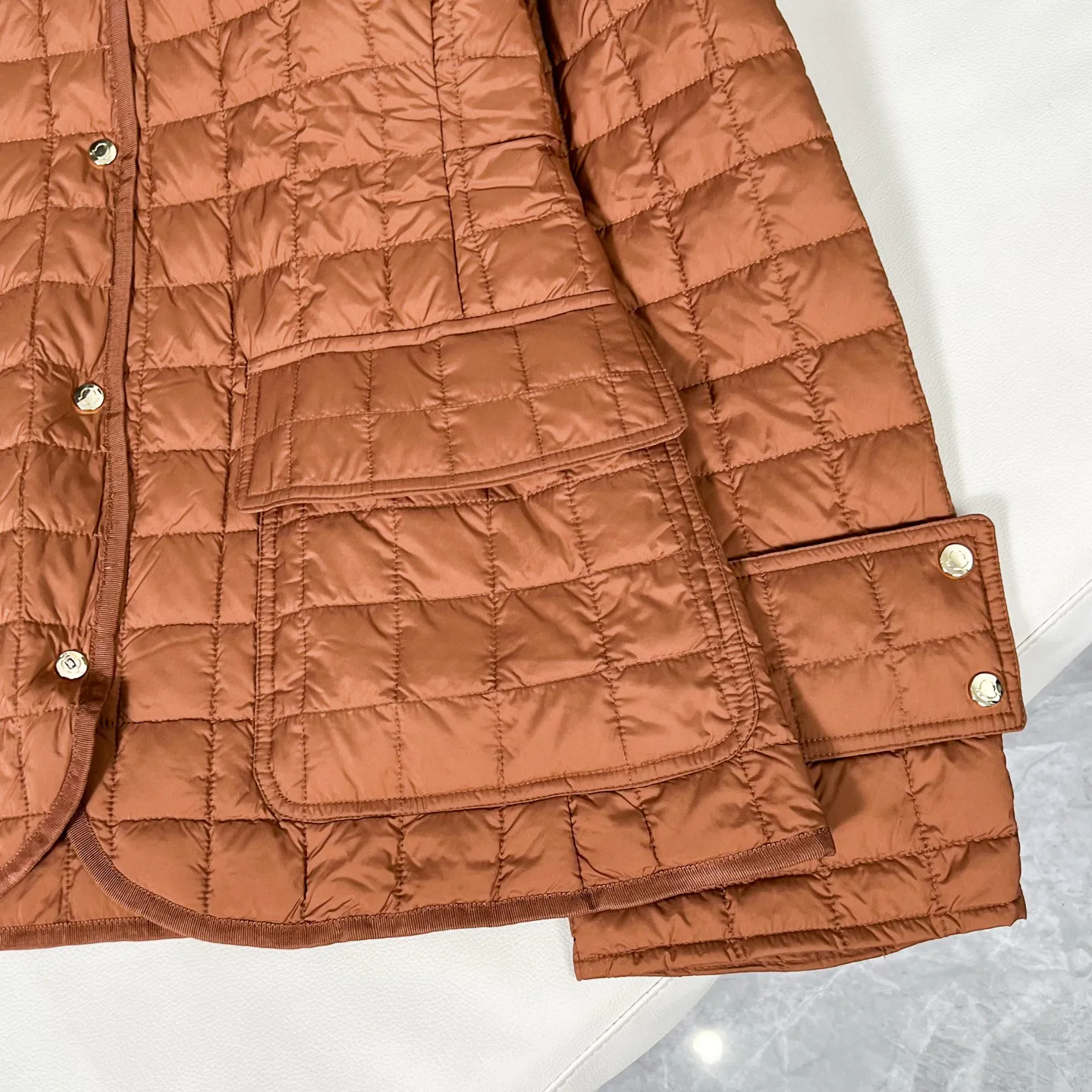 Куртки И Пуховики Женские Moncler 19116420