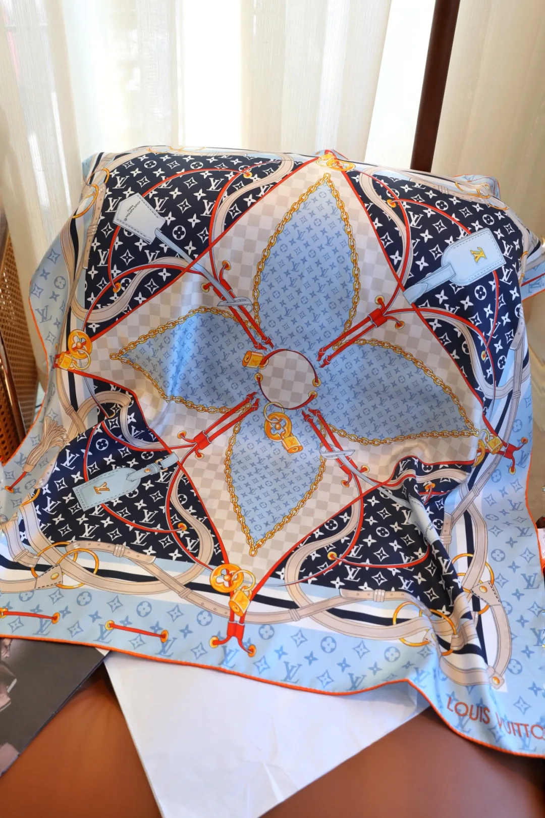 Платки Louis Vuitton 11226767