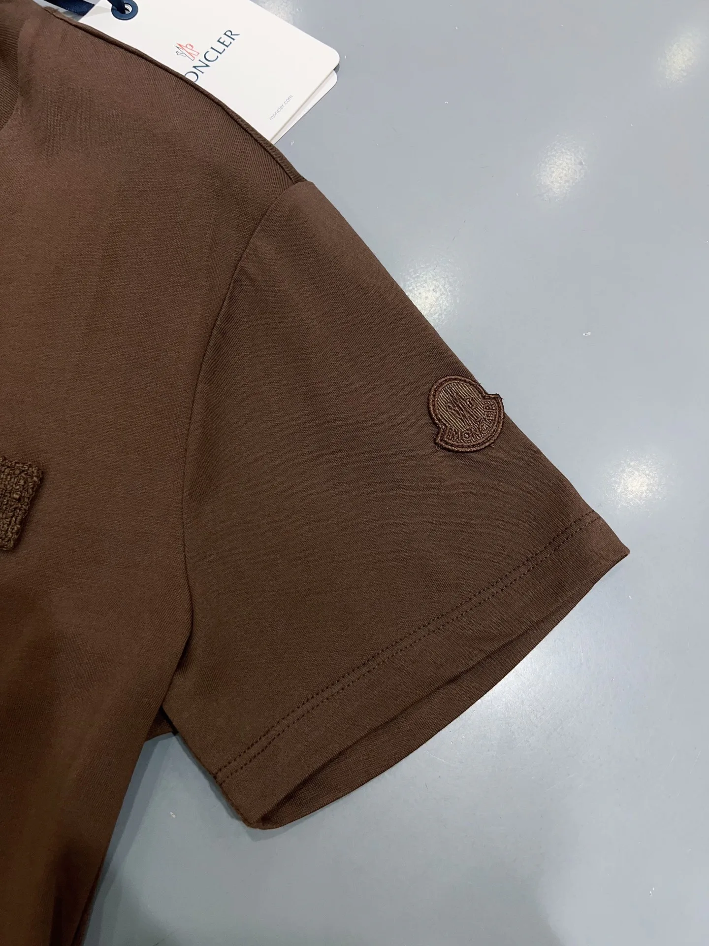 Футболки Женские Moncler 12729618