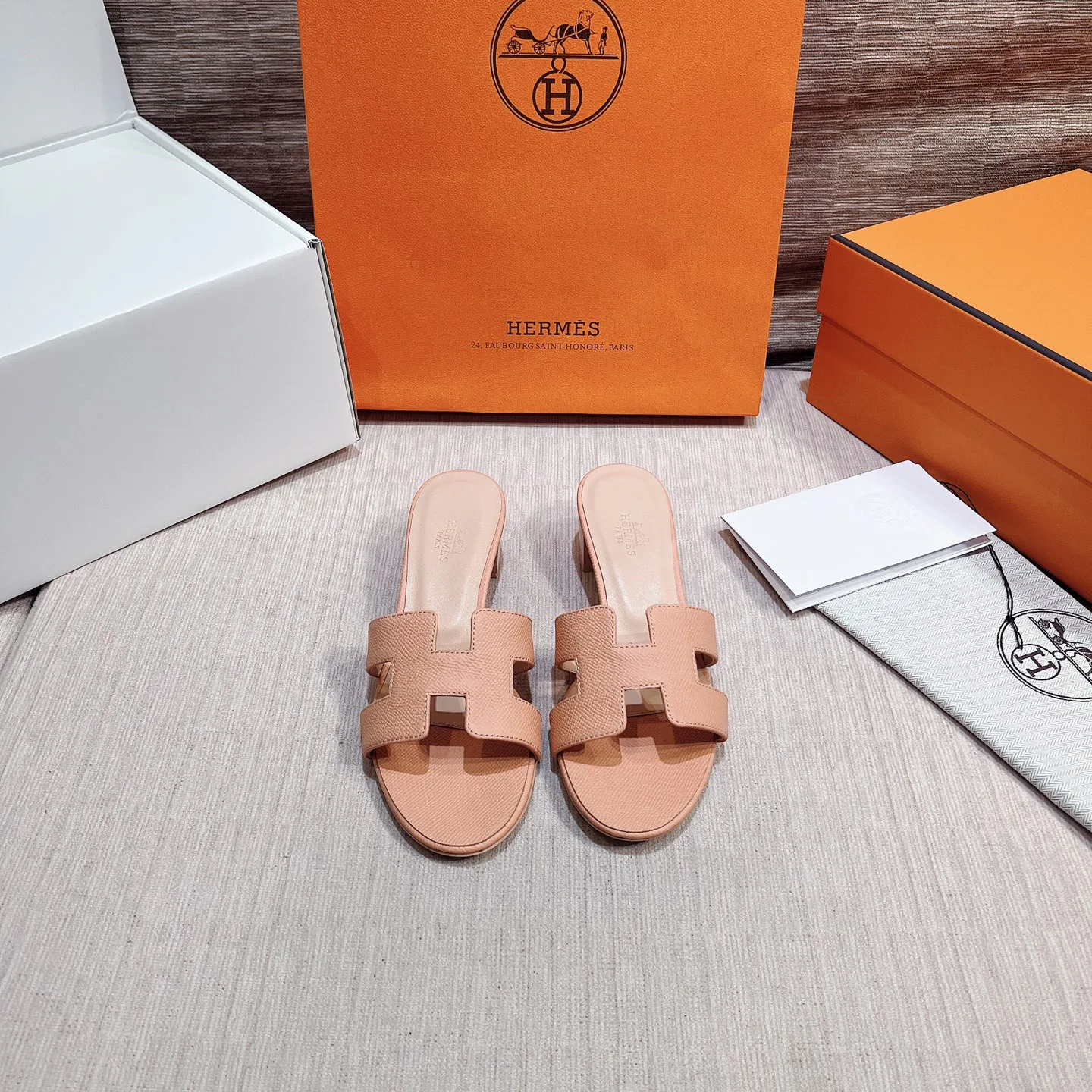 Босоножки Женские Hermes 17749533