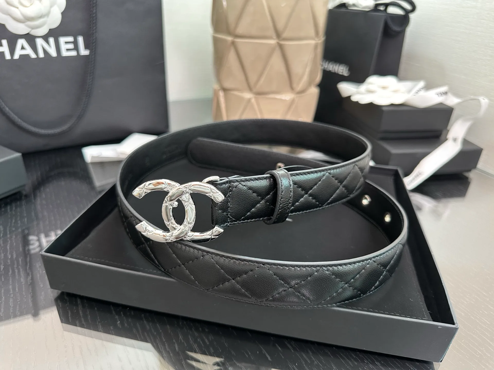 Ремни Chanel 10004895