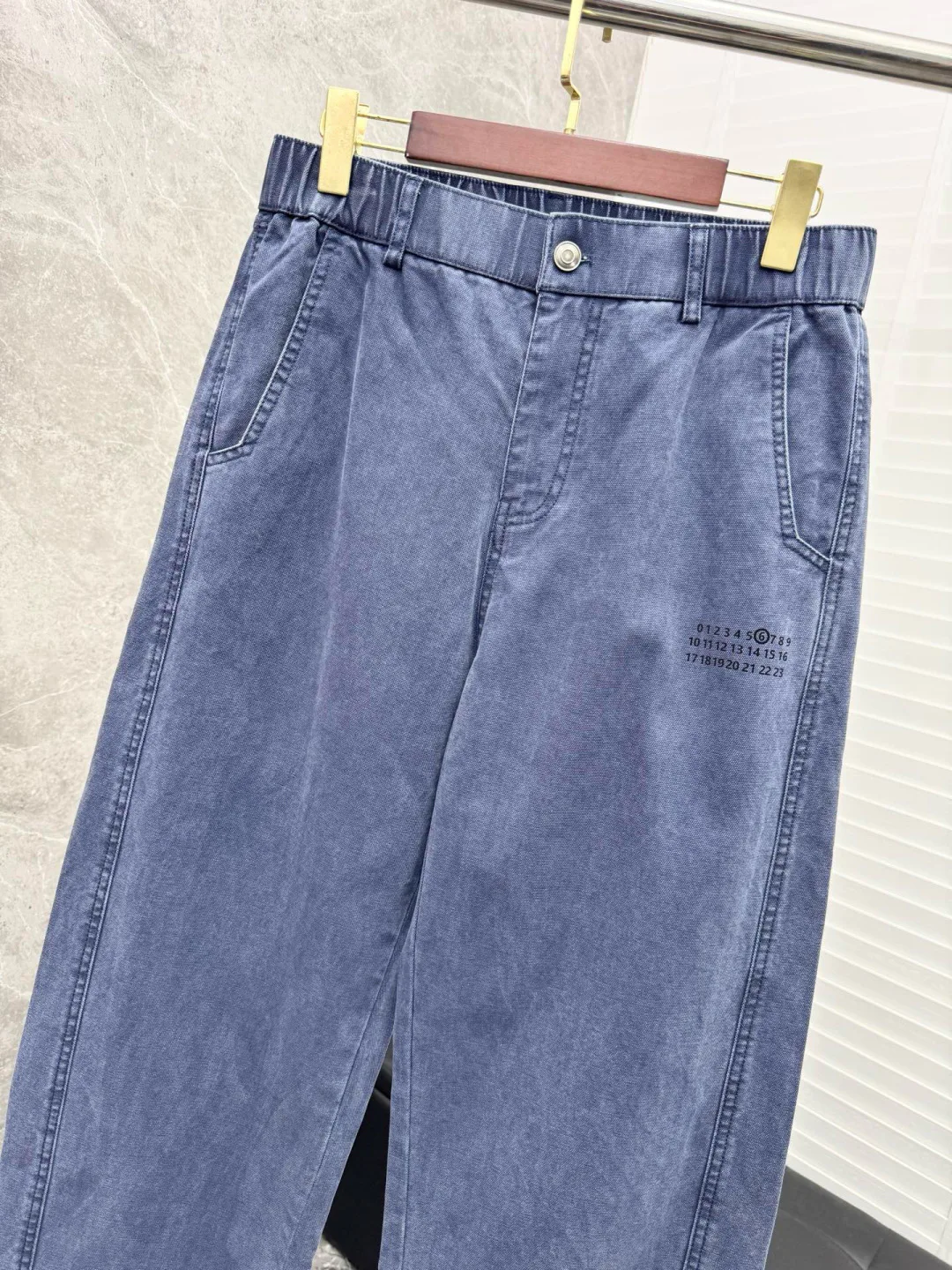 Брюки Мужские Maison Margiela 17942112