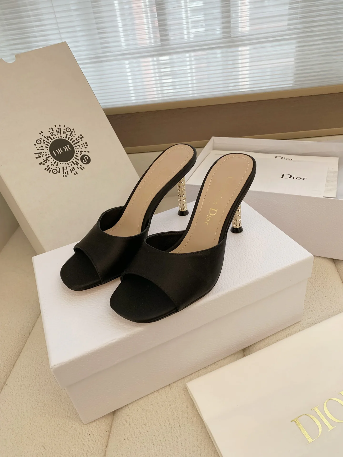 Босоножки Женские Christian Dior 11599286