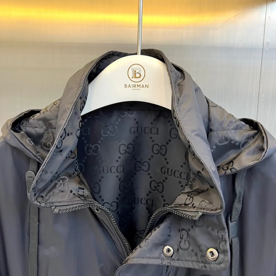 Куртки И Пуховики Женские Gucci 18416747